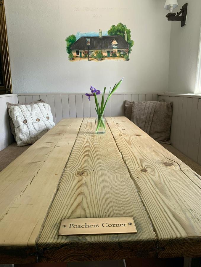 John Barleycorn Hotell Duxford Exteriör bild