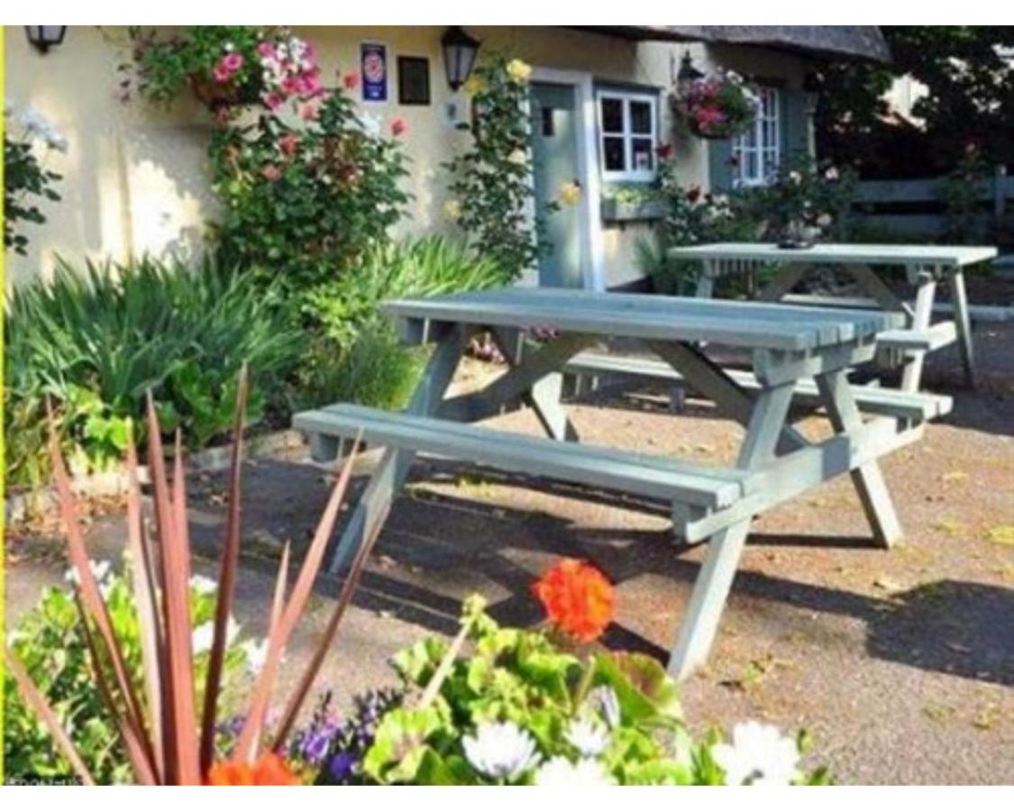 John Barleycorn Hotell Duxford Exteriör bild